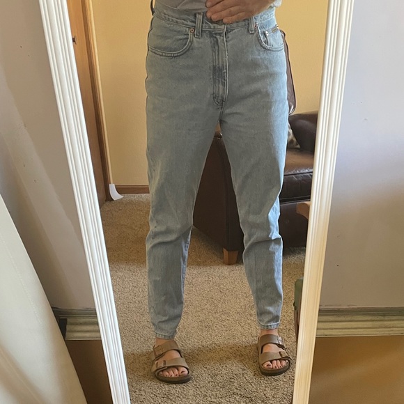 Vintage Calvin Klein Jeans high rise light wash - Picture 9 of 11